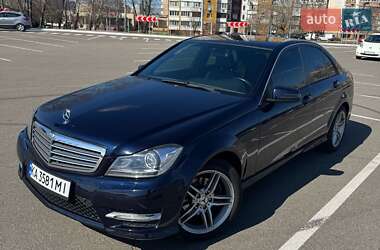Седан Mercedes-Benz C-Class 2012 в 