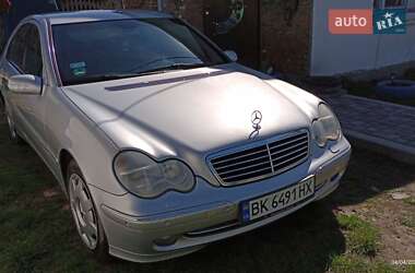 Седан Mercedes-Benz C-Class 2002 в 