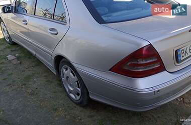 Седан Mercedes-Benz C-Class 2002 в 