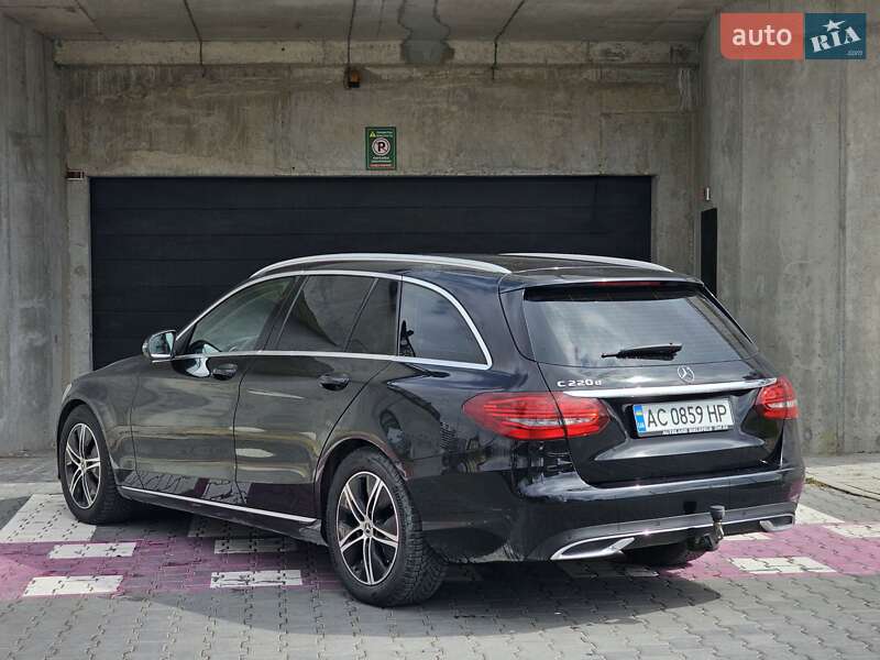 Універсал Mercedes-Benz C-Class 2019 в Львові