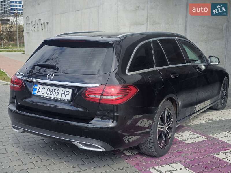 Універсал Mercedes-Benz C-Class 2019 в Львові
