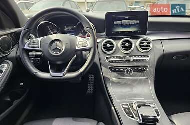 Седан Mercedes-Benz C-Class 2017 в 
