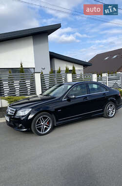 Седан Mercedes-Benz C-Class 2010 в 