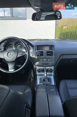 Седан Mercedes-Benz C-Class 2010 в 