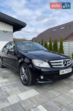 Седан Mercedes-Benz C-Class 2010 в 