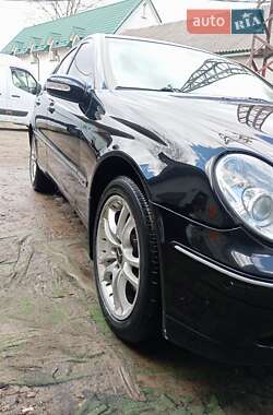 Седан Mercedes-Benz C-Class 2001 в 
