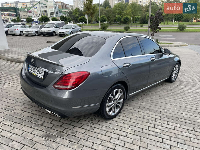 Седан Mercedes-Benz C-Class 2016 в Львове