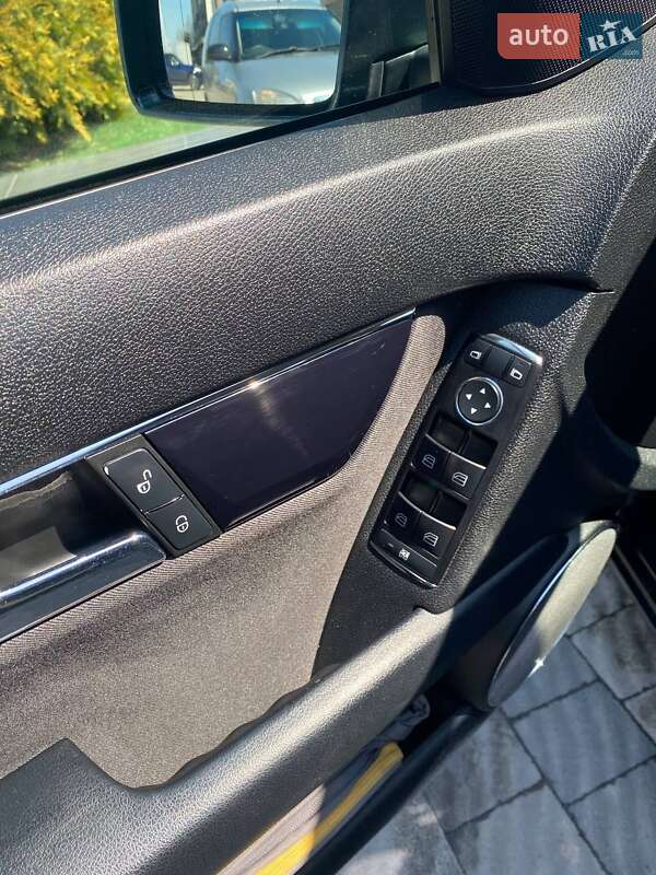 Универсал Mercedes-Benz C-Class 2010 в Ужгороде