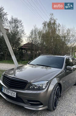 Универсал Mercedes-Benz C-Class 2009 в 