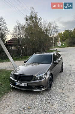 Универсал Mercedes-Benz C-Class 2009 в 