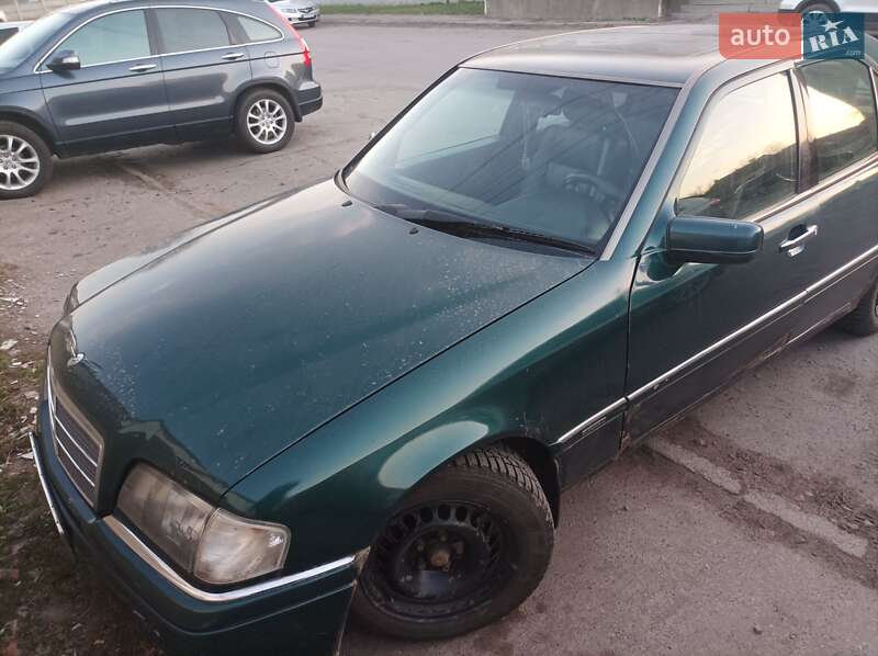 Седан Mercedes-Benz C-Class 1995 в 