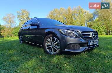 Універсал Mercedes-Benz C-Class 2015 в 