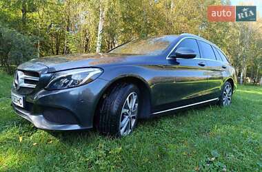 Універсал Mercedes-Benz C-Class 2015 в 