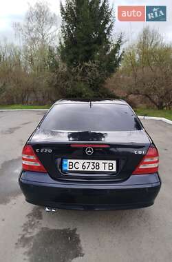Седан Mercedes-Benz C-Class 2005 в 