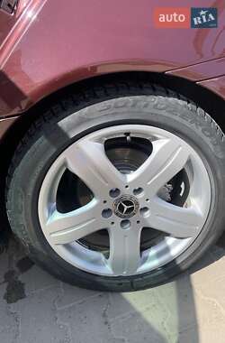 Седан Mercedes-Benz C-Class 2006 в Черновцах