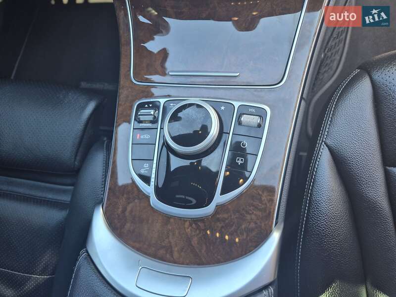 Седан Mercedes-Benz C-Class 2018 в Києві