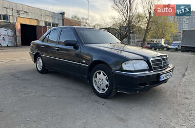 Седан Mercedes-Benz C-Class 1999 в 