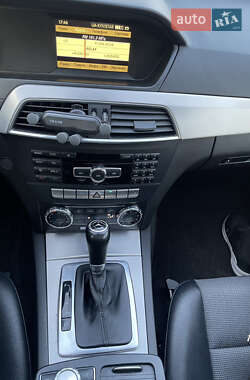 Универсал Mercedes-Benz C-Class 2011 в 