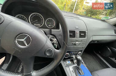 Универсал Mercedes-Benz C-Class 2010 в 