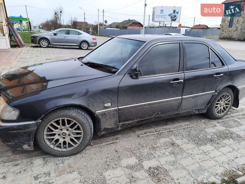 Седан Mercedes-Benz C-Class 1999 в Гусятине