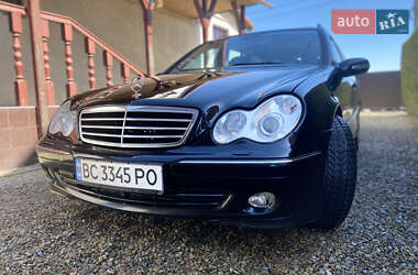 Универсал Mercedes-Benz C-Class 2004 в 