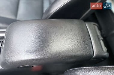 Универсал Mercedes-Benz C-Class 2004 в 