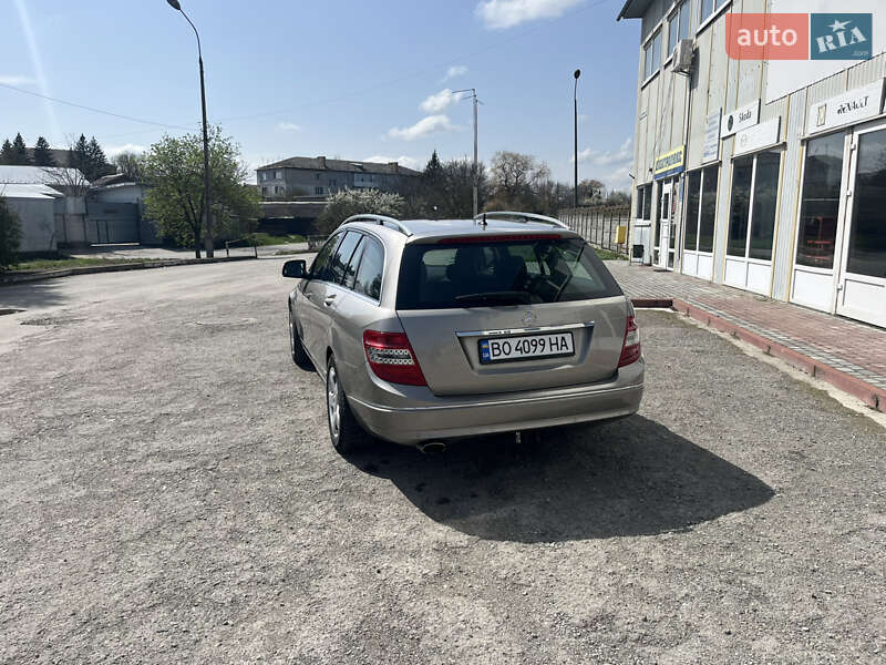Универсал Mercedes-Benz C-Class 2008 в Ивано-Франковске