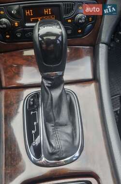 Седан Mercedes-Benz C-Class 2003 в 
