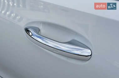 Седан Mercedes-Benz C-Class 2022 в 