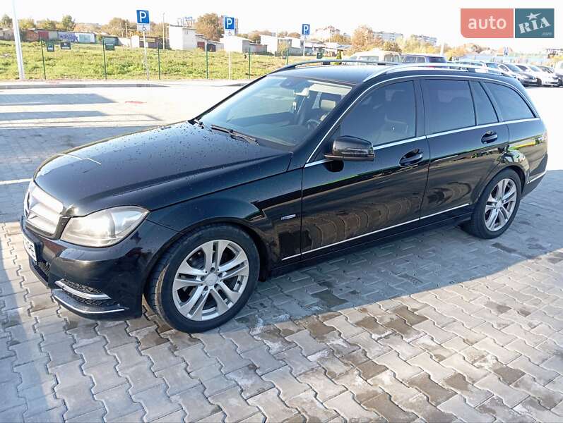 Универсал Mercedes-Benz C-Class 2012 в 