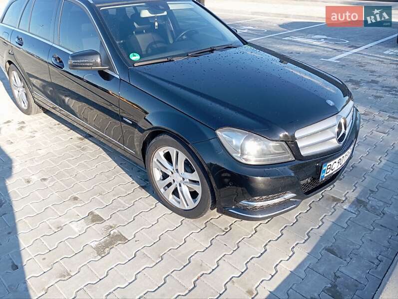 Универсал Mercedes-Benz C-Class 2012 в Стрые фото 34 Универсал Mercedes-Benz C-Class 2012 в Стрые