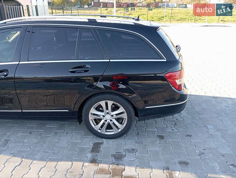 Универсал Mercedes-Benz C-Class 2012 в Стрые фото 45 Универсал Mercedes-Benz C-Class 2012 в Стрые