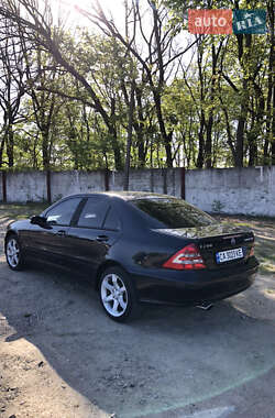 Седан Mercedes-Benz C-Class 2006 в 
