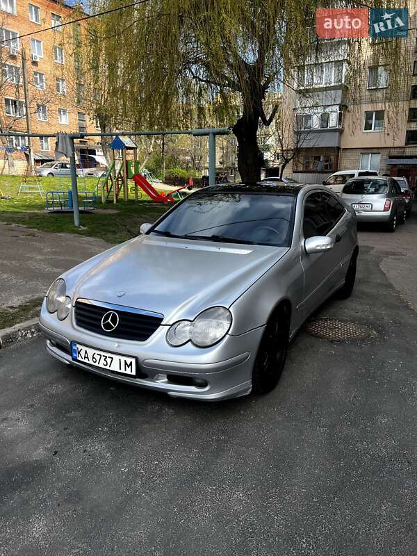 Mercedes-Benz C-Class 2002