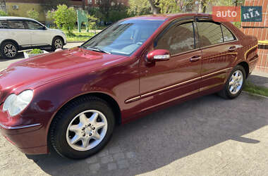 Седан Mercedes-Benz C-Class 2002 в 