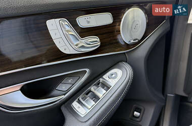 Седан Mercedes-Benz C-Class 2017 в 