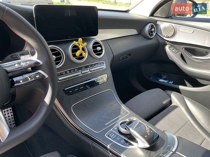 Универсал Mercedes-Benz C-Class 2018 в Черновцах