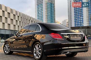 Седан Mercedes-Benz C-Class 2015 в 