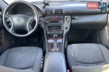 Седан Mercedes-Benz C-Class 2002 в 