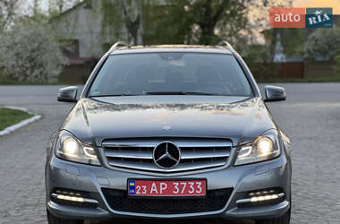 Универсал Mercedes-Benz C-Class 2011 в 