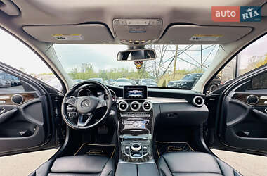 Седан Mercedes-Benz C-Class 2017 в 