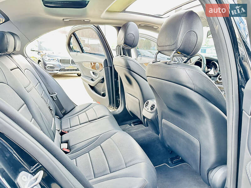 Седан Mercedes-Benz C-Class 2017 в Харькове