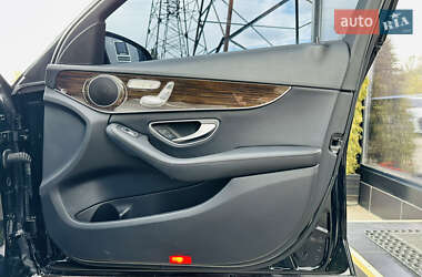Седан Mercedes-Benz C-Class 2017 в 