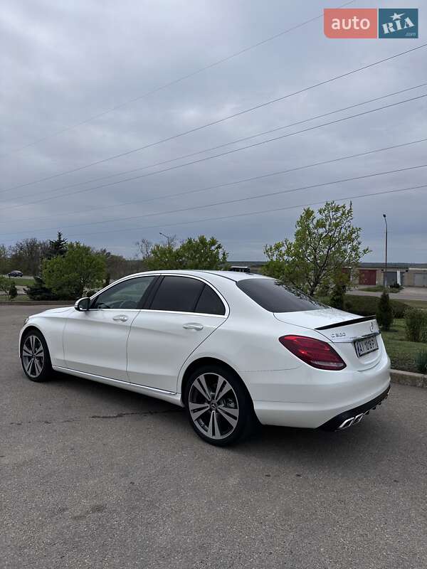 Седан Mercedes-Benz C-Class 2015 в Южноукраїнську