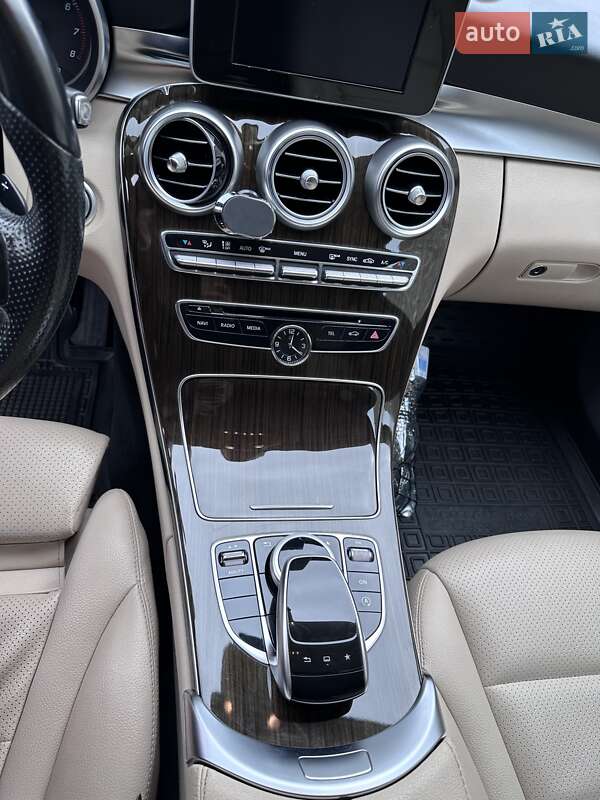 Седан Mercedes-Benz C-Class 2015 в Южноукраїнську