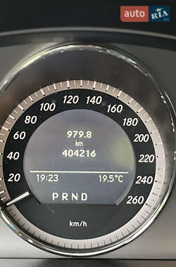 Седан Mercedes-Benz C-Class 2009 в 