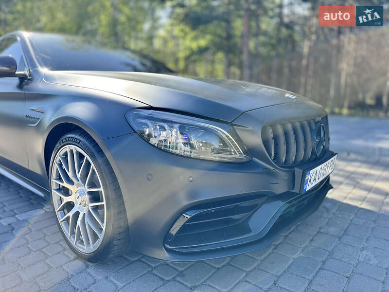 Седан Mercedes-Benz C-Class 2019 в Києві