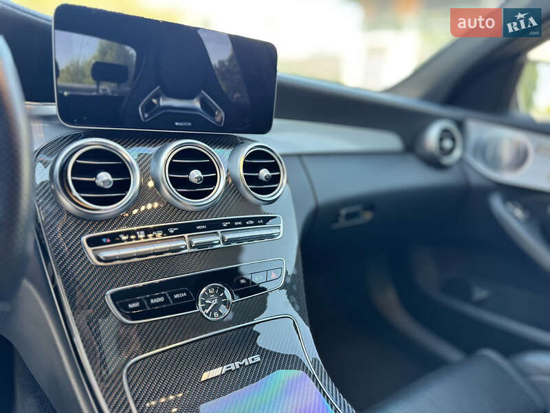 Седан Mercedes-Benz C-Class 2019 в Києві