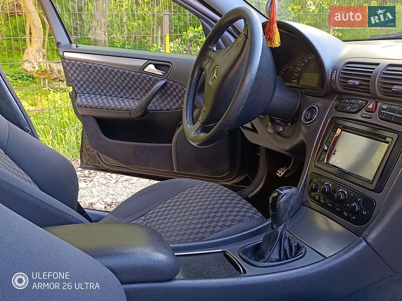 Универсал Mercedes-Benz C-Class 2003 в Тернополе