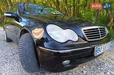 Універсал Mercedes-Benz C-Class 2003 в 